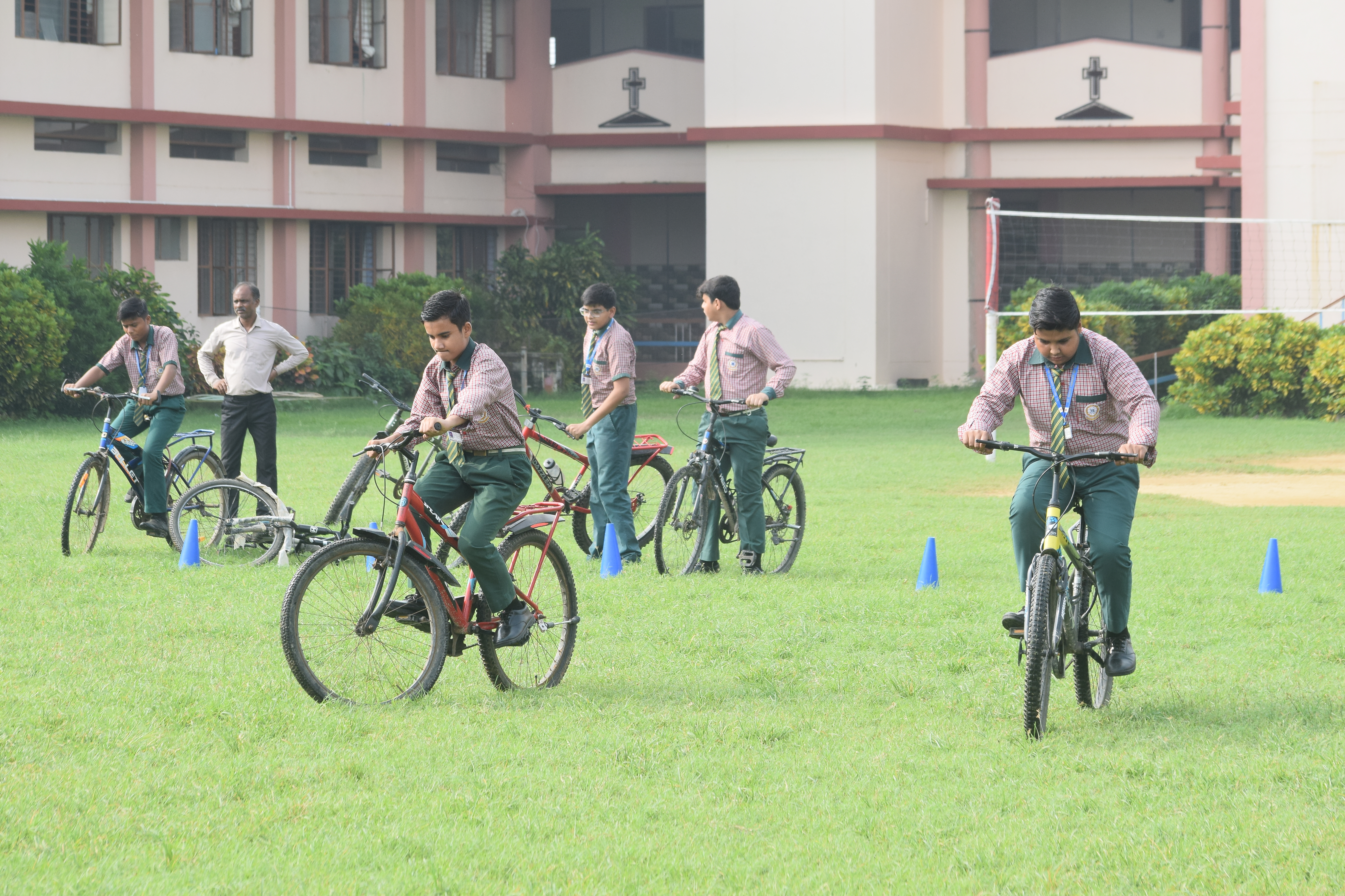 Slow Cycling Race for Class VIII Students